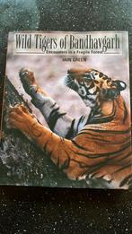 Wild tigers of bandhavgarh. Encounters in a fragile forest., Ophalen of Verzenden, Zo goed als nieuw
