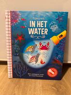 Speuren in het water - Zoekboek met zaklamp, Ophalen of Verzenden, Zo goed als nieuw, Uitklap-, Voel- of Ontdekboek, 3 tot 4 jaar