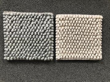 Dikke Stalen vloerkleed / tapijt ca. 30 x 30 cm beschikbaar voor biedingen