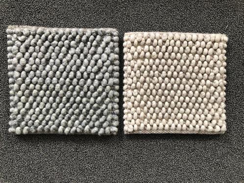 Dikke Stalen vloerkleed / tapijt ca. 30 x 30 cm, Huis en Inrichting, Stoffering | Tapijten en Kleden, Nieuw, Minder dan 50 cm