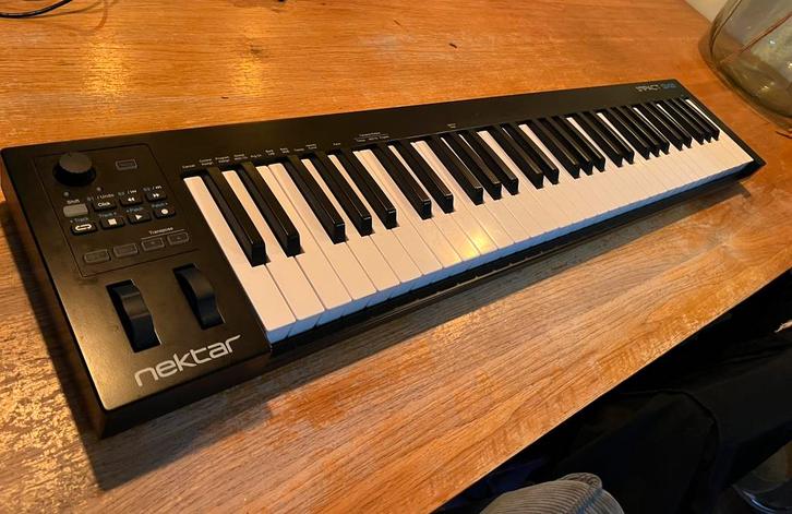 Nektar Impact GX61 in nieuwstaat!!, Muziek en Instrumenten, Midi-apparatuur, Zo goed als nieuw, Ophalen