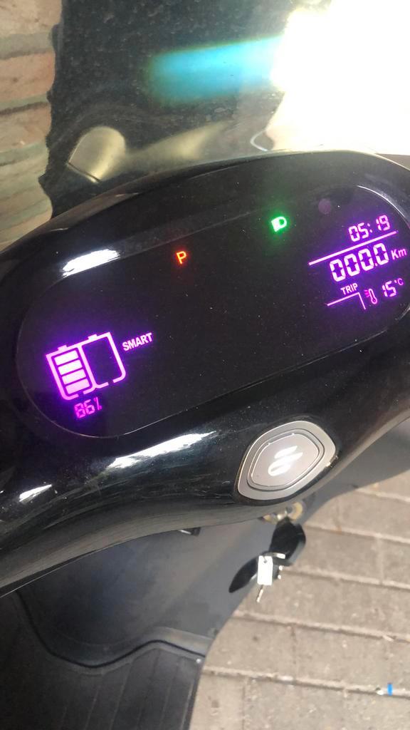 Ecooter E2,let op accu defect, Fietsen en Brommers, Snorfietsen en Snorscooters, Zo goed als nieuw, Overige merken, Elektrisch