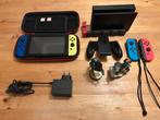 Nintendo switch + accesoires en fifa spel, Ophalen of Verzenden, Zo goed als nieuw, Met 2 controllers, Switch Original