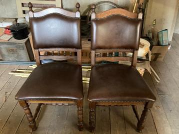 2 stoelen - ZGAN - 10 euro per stuk beschikbaar voor biedingen