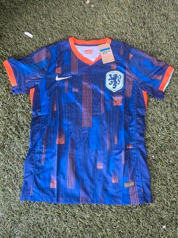 Nieuw Nederlands Elftal Shirt - Maat M beschikbaar voor biedingen