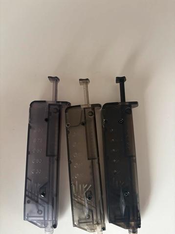 Airsoft Speedloaders - 2€ per stuk beschikbaar voor biedingen