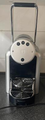 Nespresso zenius, Witgoed en Apparatuur, Koffiezetapparaten, Ophalen of Verzenden, Zo goed als nieuw, Koffiemachine