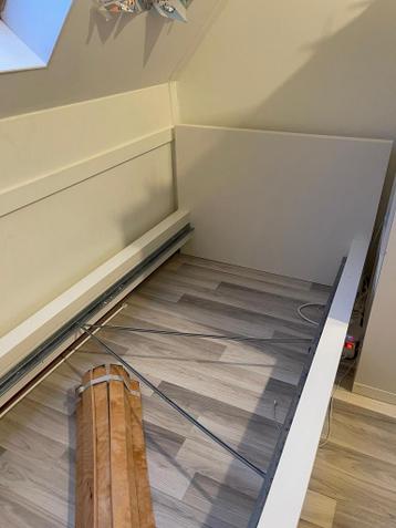 GRATIS Ophalen!! Malm Bed 90x120 met lattenbodem. - afbeelding 1