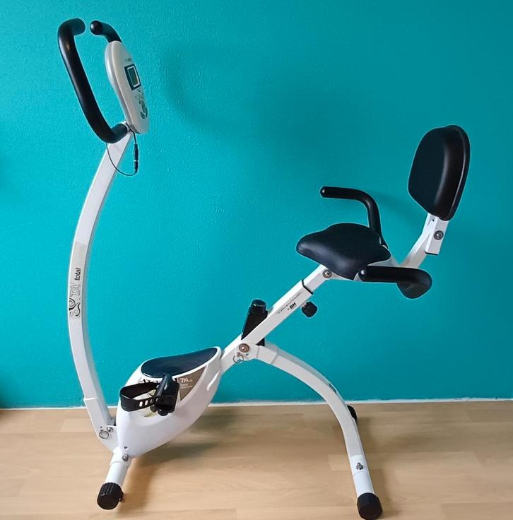 Opklapbare hometrainer met rugsteun, Sport en Fitness, Fitnessapparatuur, Gebruikt, Hometrainer, Ophalen