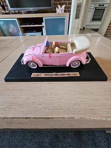 TE KOOP MOOIE MAISTO VOLKSWAGEN CABRIOLET SCHAAL1:18

 beschikbaar voor biedingen