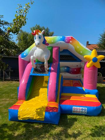 Te huur: Springkussen Unicorn beschikbaar voor biedingen