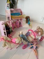 Barbie huis, paard met koets en 8 poppen, Kinderen en Baby's, Ophalen, Gebruikt
