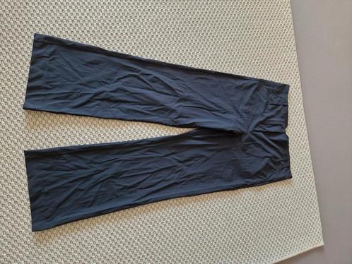 studio anneloes Renske broek zwart travelstof, Kleding | Dames, Broeken en Pantalons, Gedragen, Zwart, Ophalen of Verzenden
