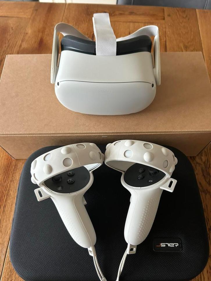 Meta Oculus Quest 2 128GB met Carry Case, Spelcomputers en Games, Virtual Reality, Gebruikt, Overige platformen, Ophalen of Verzenden