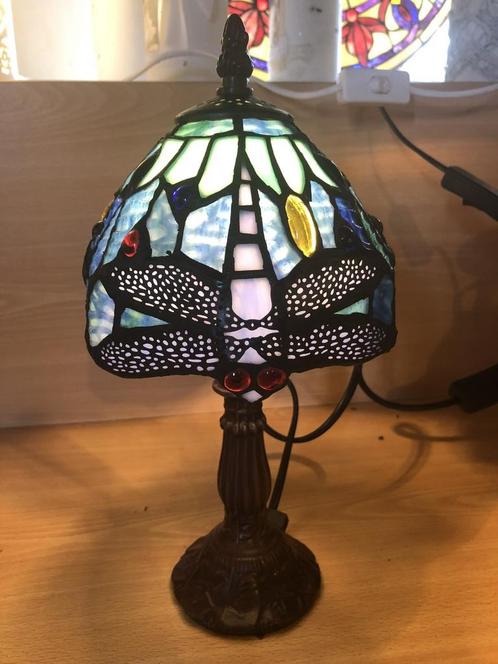 Zaterdag 15.00 dicht TIFFANY LAMPEN groot assortiment!, Huis en Inrichting, Lampen | Tafellampen, Nieuw, Minder dan 50 cm, Glas