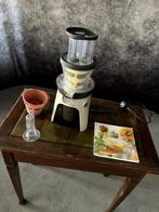 tafel infinity press revolution, Witgoed en Apparatuur, Juicers, Ophalen of Verzenden, Gebruikt, Elektrisch, Slowjuicer