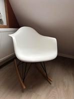 Schommelstoel - Perfect voor in de babykamer!, Ophalen, Kunststof, Wit, Zo goed als nieuw