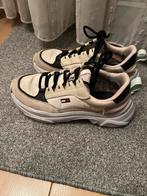 Tommy Hilfiger, Wit, Ophalen of Verzenden, Sneakers of Gympen, Gedragen