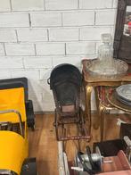 antiek poppenwagentje, Ophalen of Verzenden