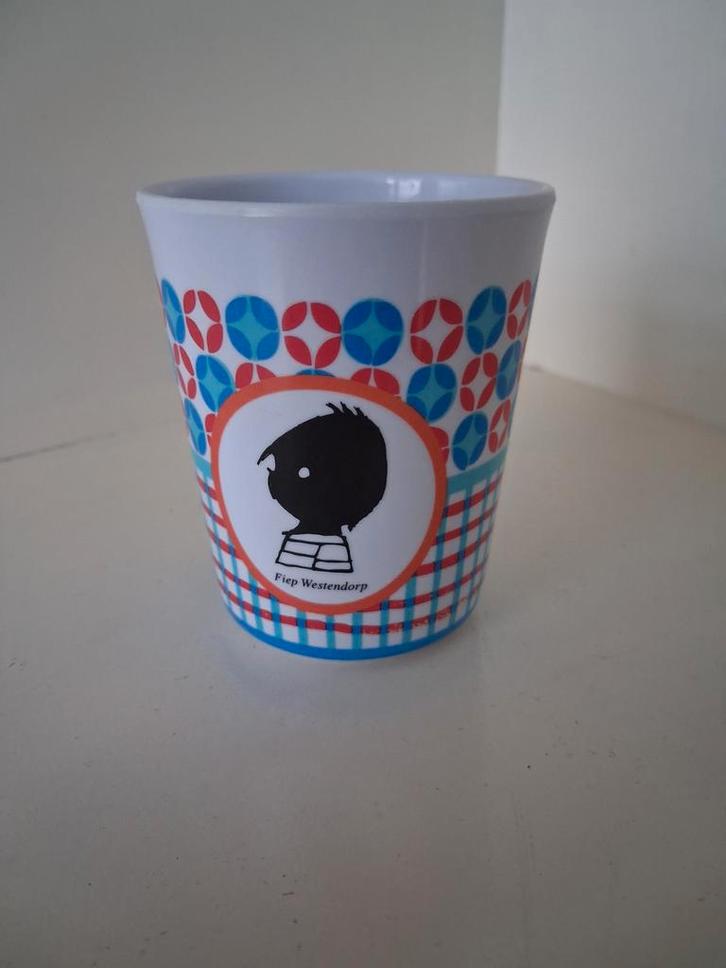 HEMA Fiep Westendorp Melamine Beker Jip en Janneke, Verzamelen, Stripfiguren, Zo goed als nieuw, Gebruiksvoorwerp, Overige figuren