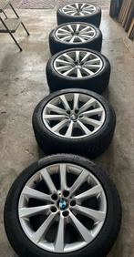 BMW F10/F11 Styling 328 Velgen met Winterbanden 245/45 R18, Ophalen, 18 inch, Banden en Velgen, Winterbanden
