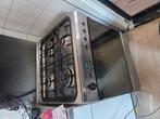 Gratis Gasfornuis, Witgoed en Apparatuur, Ophalen, Gebruikt, 4 kookzones, Gas