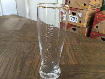 Hertog jan glas beschikbaar voor biedingen