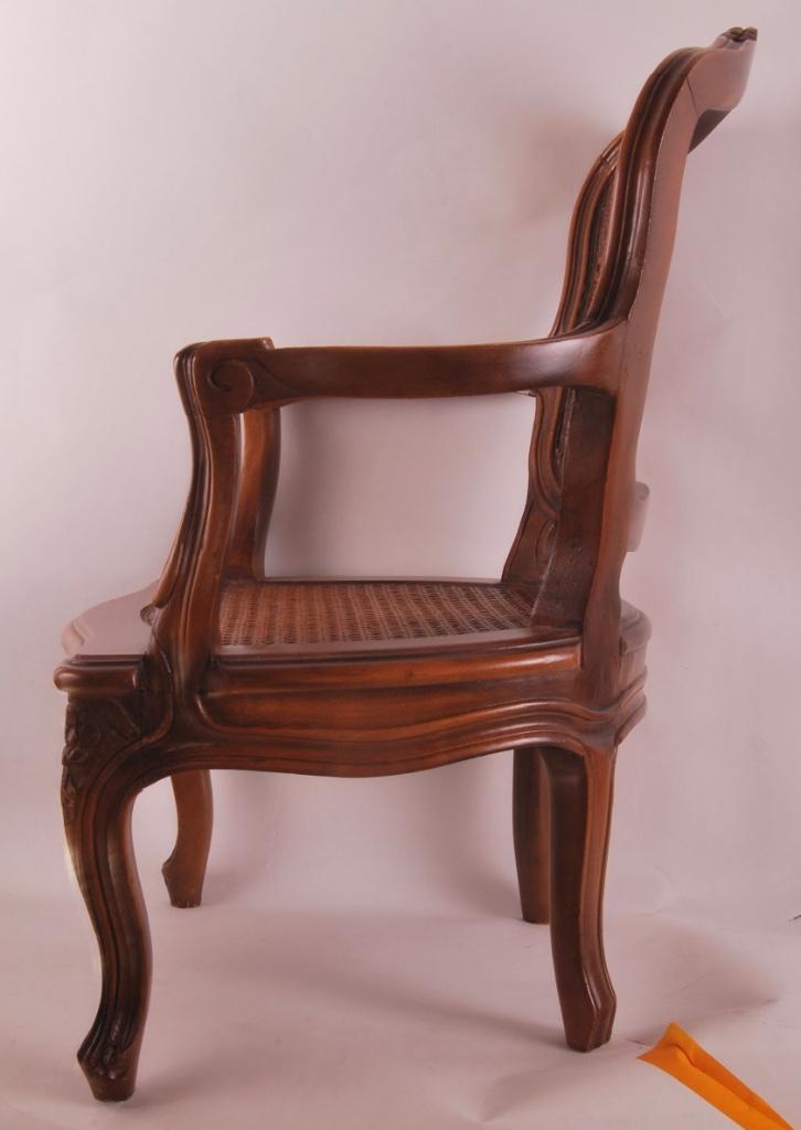 antieke stijl kinderstoel met armleuning en webbing, Kinderen en Baby's, Kinderstoelen, Zo goed als nieuw, Overige typen, Ophalen