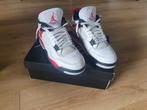 Air Jordan 4 red cement Retro - Maat 45.5, Kleding | Heren, Schoenen, Wit, Air Jordan, Ophalen of Verzenden, Sneakers of Gympen