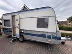 Fendt Saphir 470 TFB (Frans bed) + voortent + fietsendrager, Caravans en Kamperen, Caravans, 90 kg, Omvormbare zithoek, Rondzit