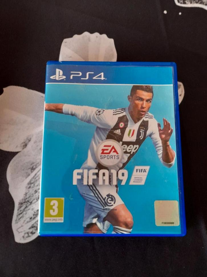 PS4 FIFA 19 - Voetbalgame voor de PlayStation 4, Spelcomputers en Games, Games | Sony PlayStation 4, Gebruikt, Sport, 1 speler