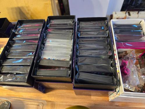 Pokémon bulk - Accessoires, dice, coins, pins, Hobby en Vrije tijd, Verzamelkaartspellen | Pokémon, Zo goed als nieuw, Overige typen