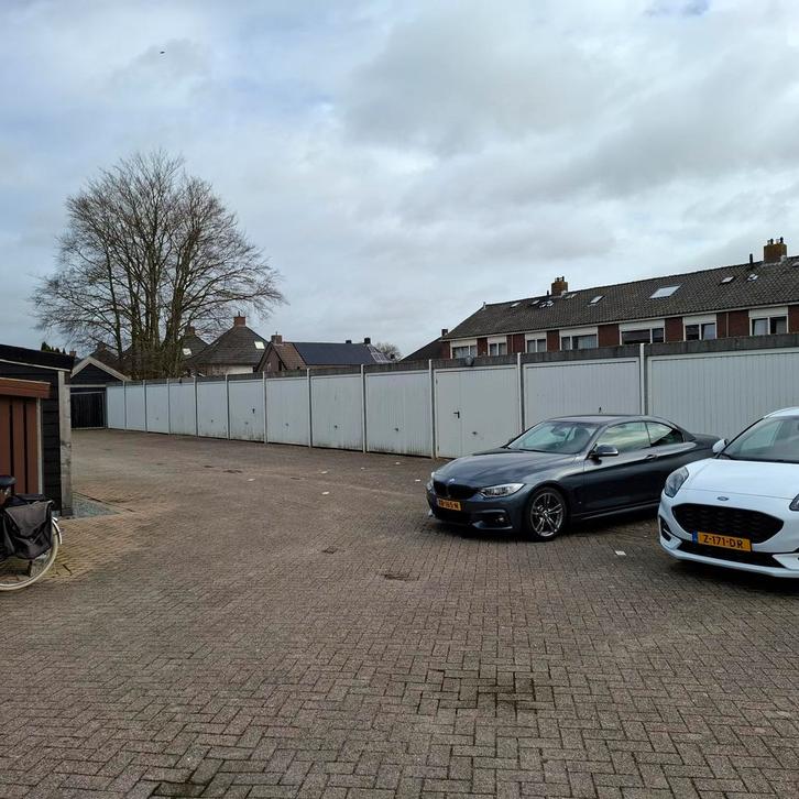 Te huur te Kampen, te koop te IJsselmuiden, Auto diversen, Autostallingen en Garages