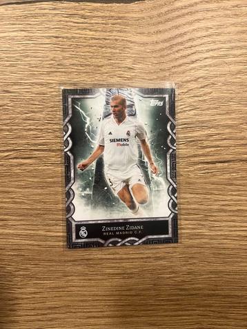 Zinedine Zidane Real Madrid Topps kaart beschikbaar voor biedingen