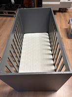 Baby bed/ babybox, Kinderen en Baby's, Babywiegjes en Ledikanten, Ophalen, Zo goed als nieuw, Ledikant