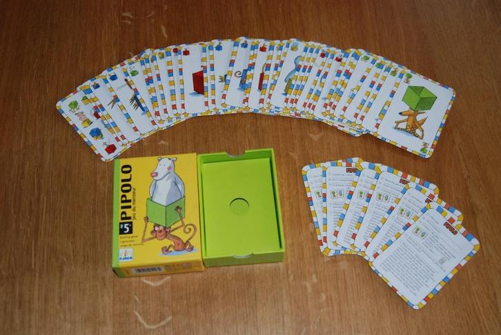 Pipolo kaartspel - bluf spel 5-99 jaar, Hobby en Vrije tijd, Gezelschapsspellen | Kaartspellen, Zo goed als nieuw, Een of twee spelers