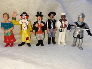 pipo de clown,mamalou,snuitje,mik,dikke deur,parelridder beschikbaar voor biedingen