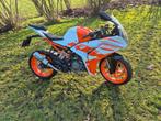 KTM RC 125 WIT ORANJE 224KM 2023 Als nieuw . A1, LED Verlichting, Bedrijf, Sport, 125 cc