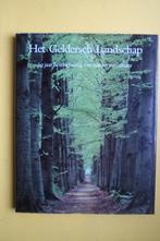 HET GELDERSCH (Gelders) LANDSCHAP 60 jaar bescherming v. nat, Boeken, Ophalen of Verzenden, Zo goed als nieuw