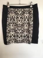 MarcCain sports rok zebraprint met kant maat 4 /40 mini, Maat 38/40 (M), MarcCain, Service@marc-cain.com, Zwart