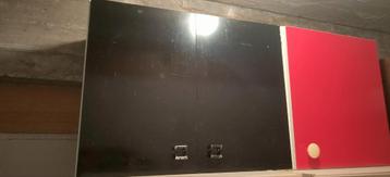 Zwarte kast met deuren - 70x54x32 cm beschikbaar voor biedingen