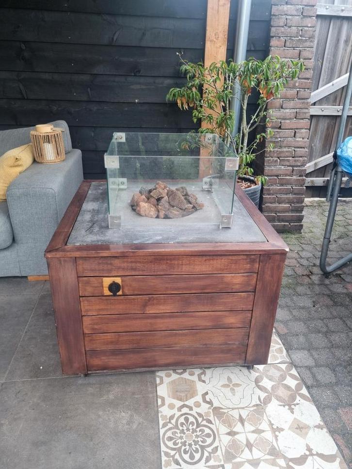 Vuurtafel - Sfeervolle warmte voor buiten! Incl gasfles, Tuin en Terras, Tuinhaarden, Zo goed als nieuw, Ophalen