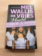 Mel Wallis de Vries - Vlucht, Verzenden, Zo goed als nieuw, Mel Wallis de Vries