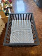 Box met boxmatras, Kinderen en Baby's, Boxen, Ophalen, Gebruikt, Rechthoekig, In hoogte verstelbaar
