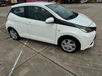 Toyota Aygo 1.0 12V Vvt-i 5DRS 2017 Wit, Voorwielaandrijving, 4 stoelen, Wit, 24 km/l