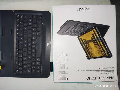 Logitech Universal Folio Toetsenbord 9-10 inch tablets Andro, Computers en Software, Tablet-hoezen, Nieuw, Bescherming voor- en achterkant