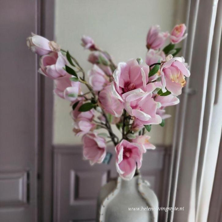 Roze Magnolia Kunsttak - Levensecht & Stijlvol, Huis en Inrichting, Woonaccessoires | Kunstplanten en Kunstbloemen, Nieuw, Binnen