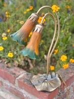 Typisch Franse lelielamp.  Art Nouveau, Ophalen of Verzenden