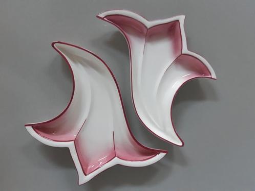 2 bloemvormige Schalen Villeroy en Boch Romantic Spring, Huis en Inrichting, Keuken | Servies, Zo goed als nieuw, Schaal of Schalen