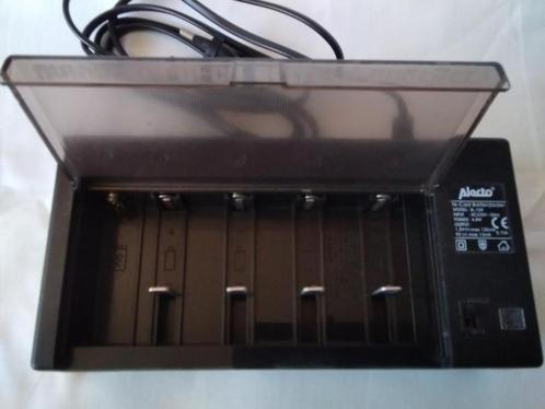 Alecto BL-159 Batterijlader NI-CD ( excl. batterijen ), Audio, Tv en Foto, Accu's en Batterijen, Zo goed als nieuw, Oplaadbaar